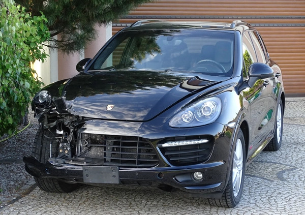 Porsche Cayenne cena 67700 przebieg: 159000, rok produkcji 2013 z Żywiec małe 781